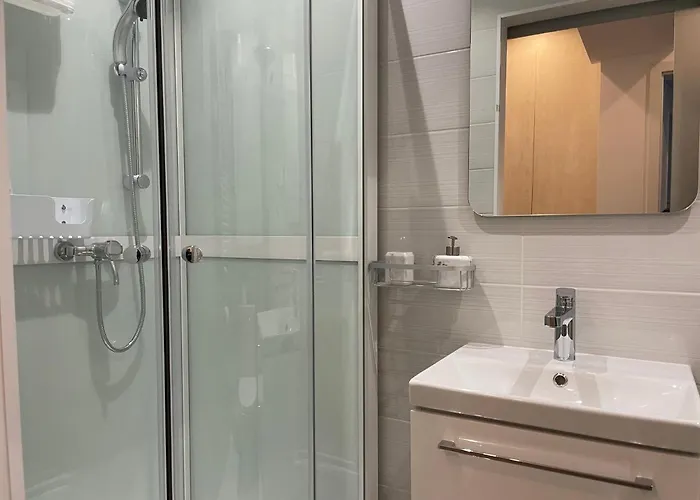 4 Penthouse Terrace W18+w19 *