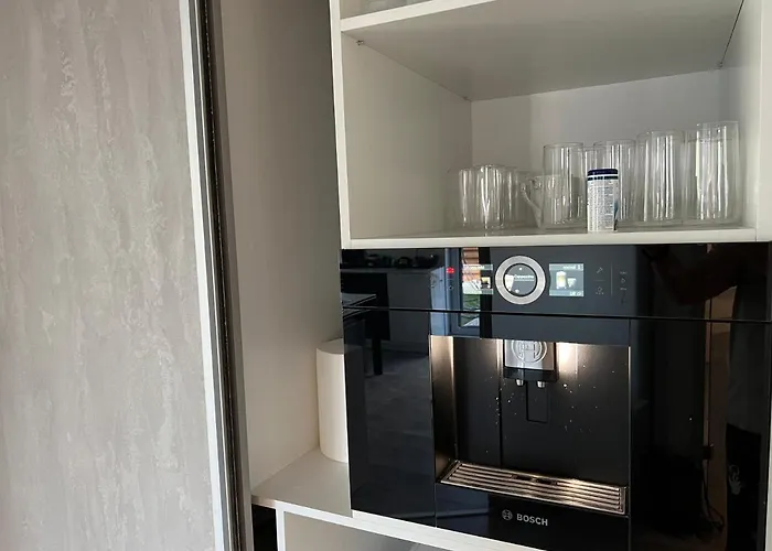 4 Penthouse Terrace W18+w19