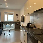 4 Penthouse Terrace W18+w19 *
