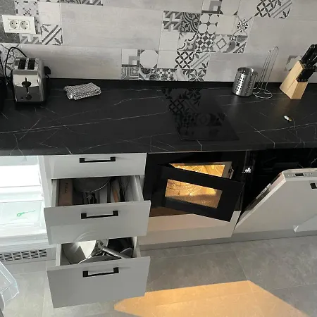 4 Penthouse Terrace W18+w19 *